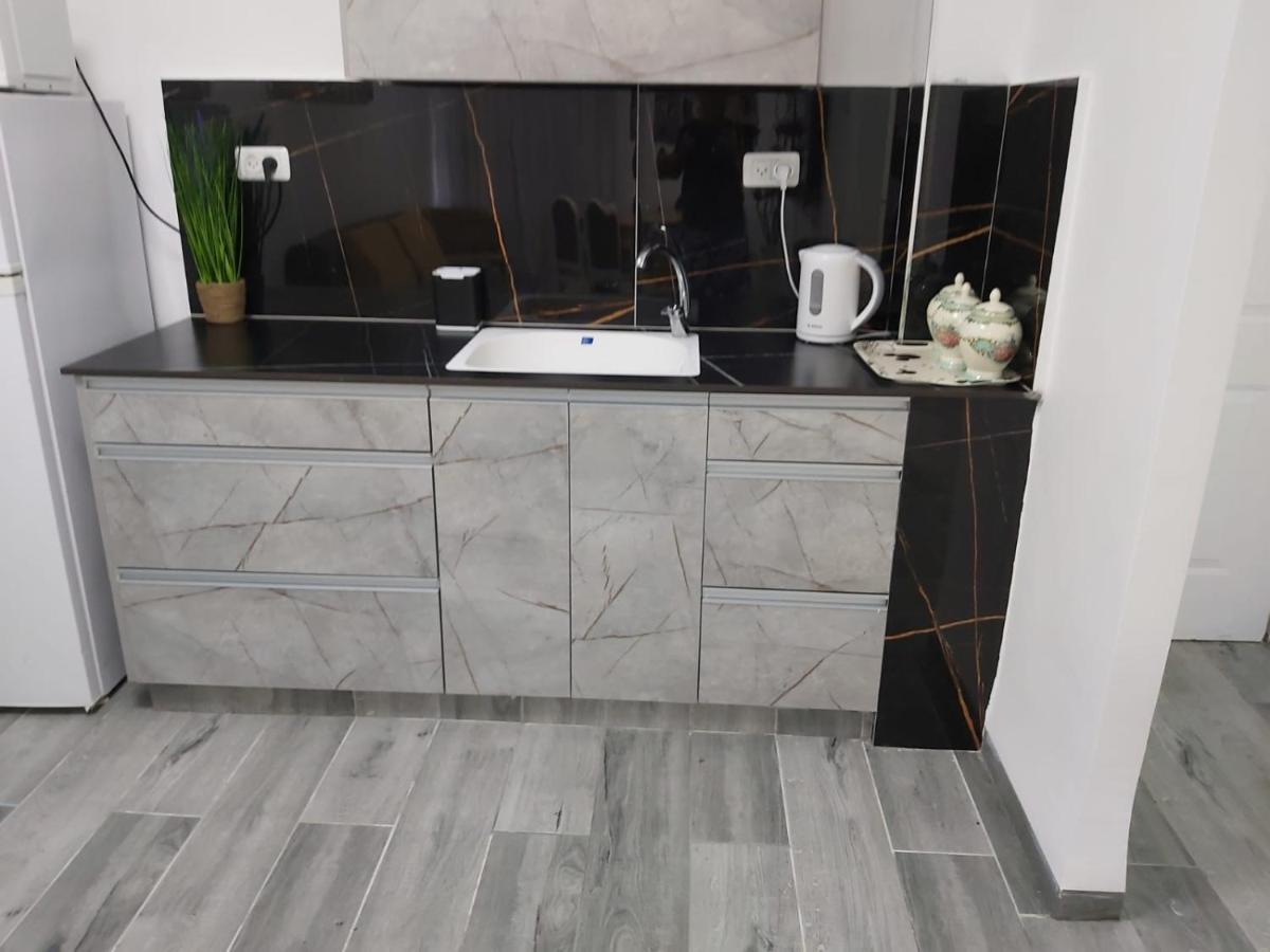 Rina Vacation Apartment Tiberias Exterior photo